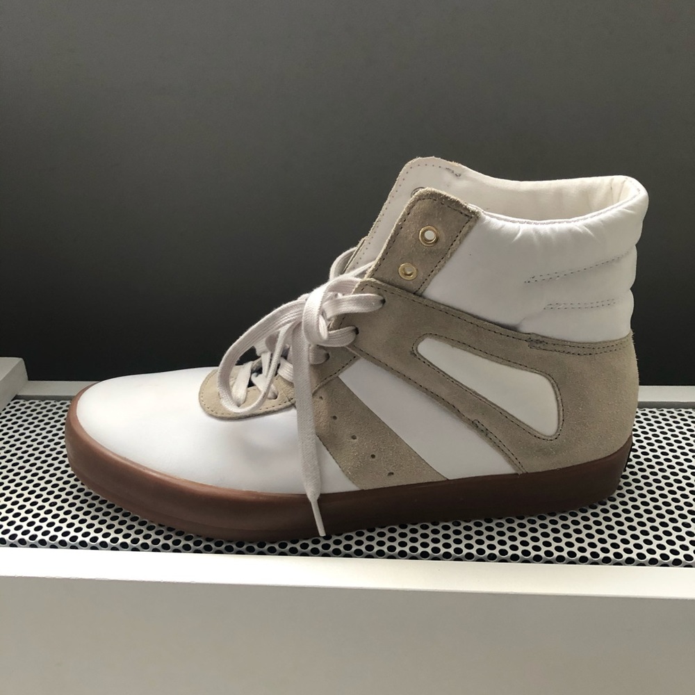 Men’s sneakers